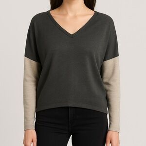Go Couture Grey V-Neck Top with Light Grey Sleeves
